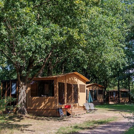 Huttopia De Roos Stegeren Bagian luar foto