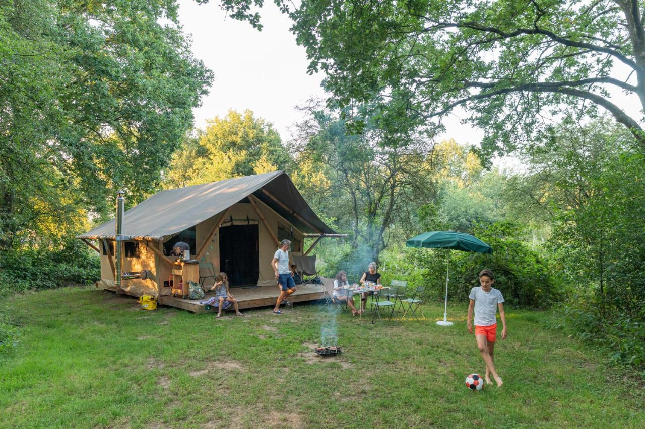 Huttopia De Roos Stegeren Bagian luar foto